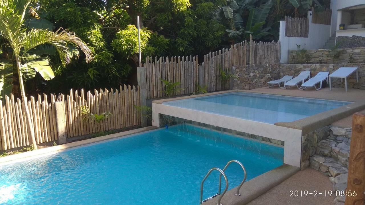 Jalyn'S Resort Sabang Puerto Galera Esterno foto