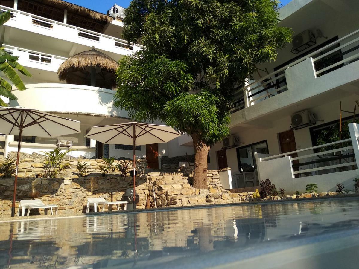 Jalyn'S Resort Sabang Puerto Galera Esterno foto