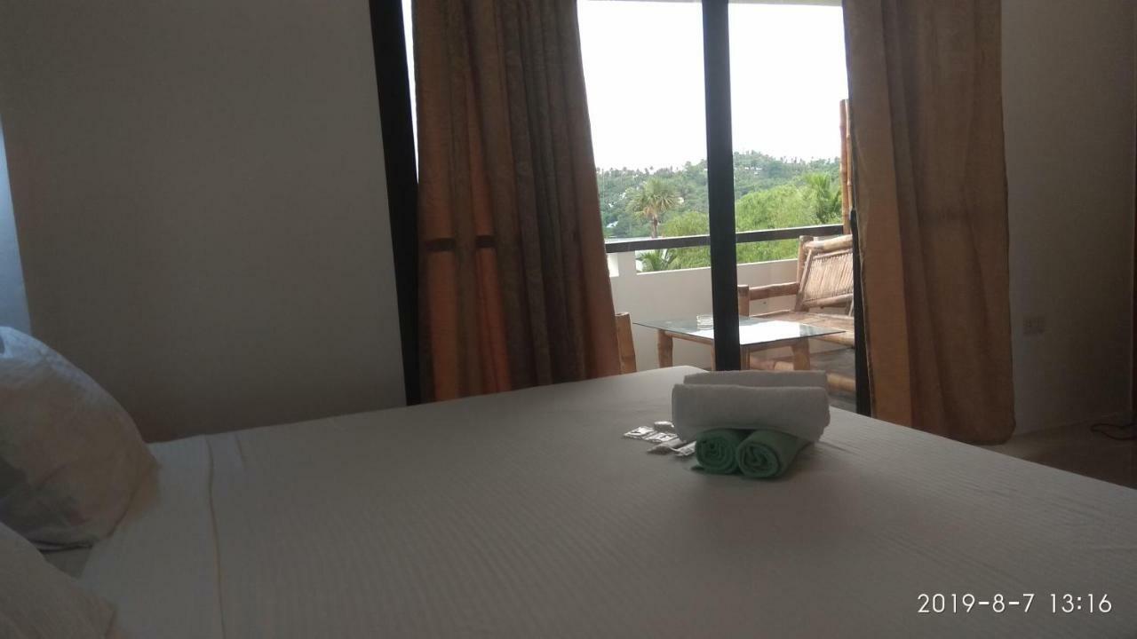Jalyn'S Resort Sabang Puerto Galera Esterno foto